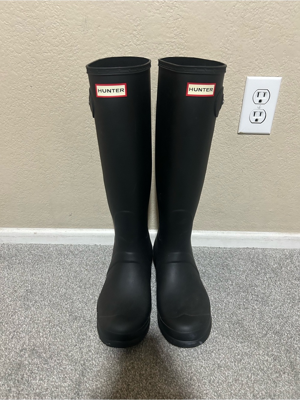 Hunter Black Tall Women's Rain Boots with Signature Logo